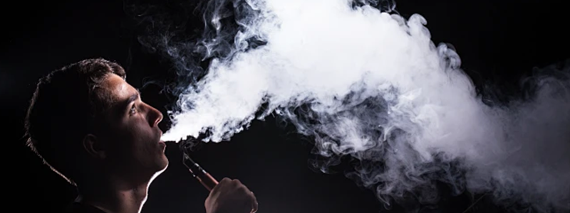電子煙煙油到底由什麼組成？四大核心成分全解析